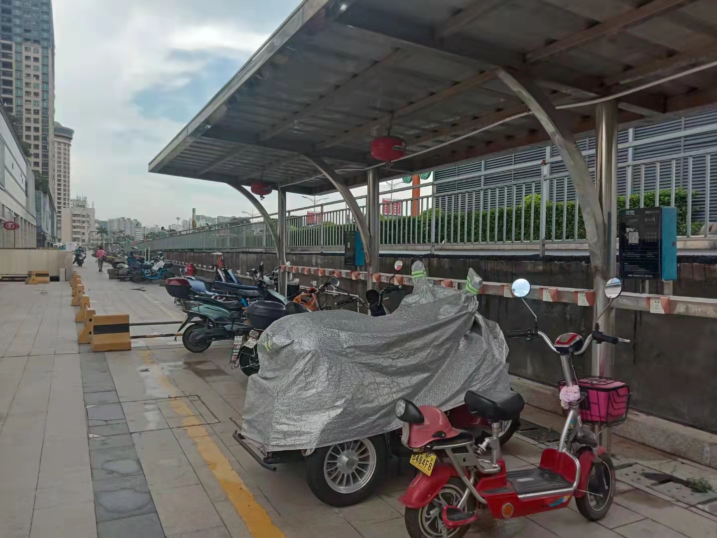 電單車(chē)充電樁-電動(dòng)車(chē)充電站-電瓶車(chē)充電樁-深圳市睿通信息有限公司